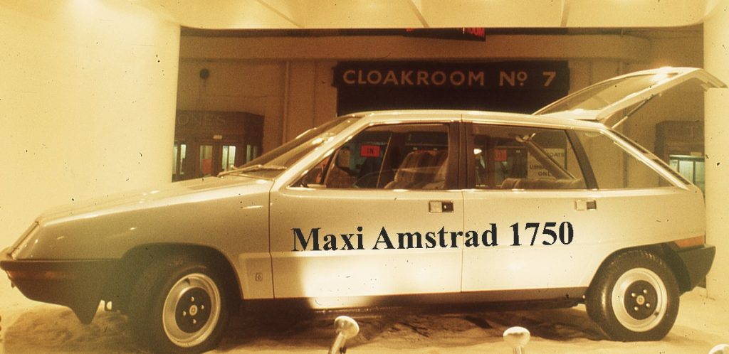 maxi-based_aquila_show_car
